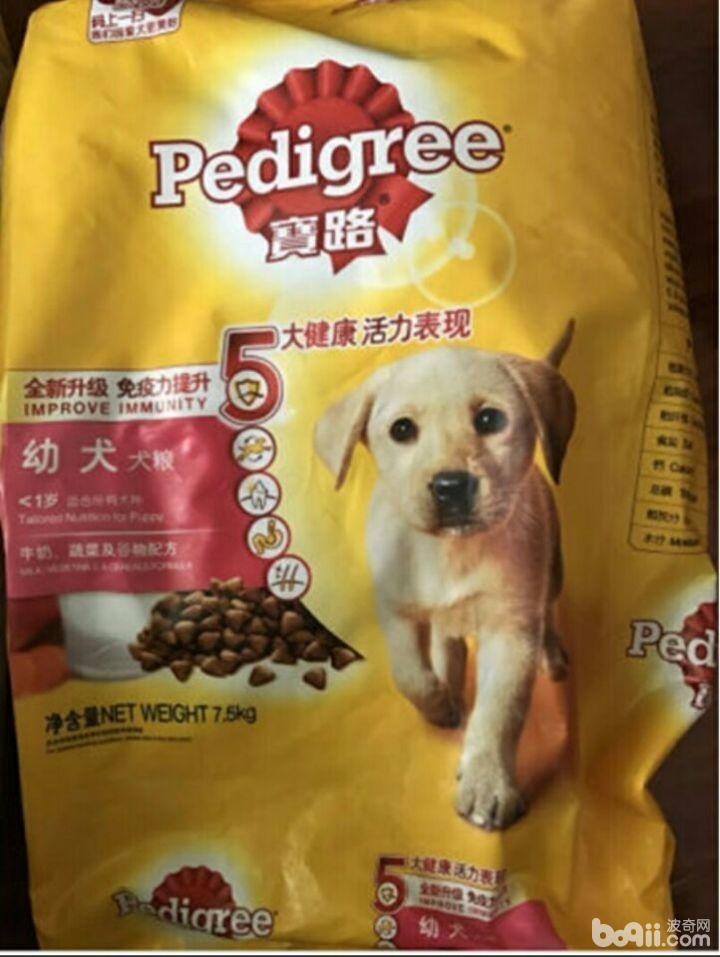 哪种狗粮适合喂食幼崽？适合喂食幼犬的狗粮有哪些？