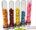 给小狗戴指甲套适合吗